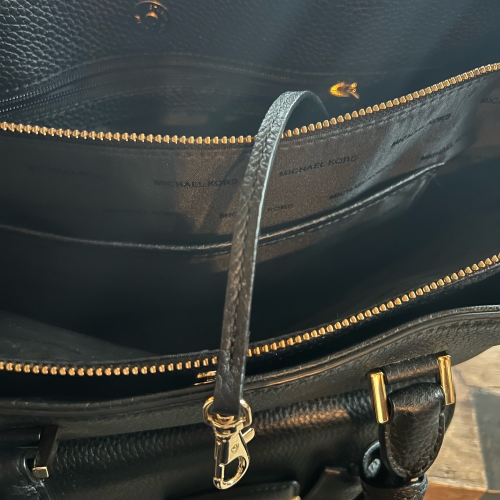 Michael Kors Haley Black Pebbled Leather Satchel with Gold Hardware - Picture 11 of 16